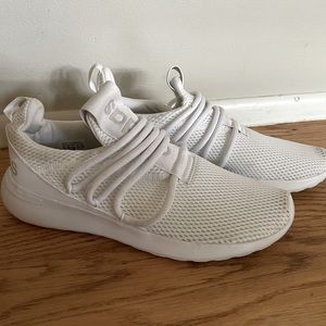 Adidas Cloudfoam Kids 6/Women’s 8 Excellent Condition